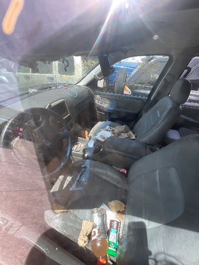 2005 Ford Explorer Location - Ford - Row 33 - Stock # H51866