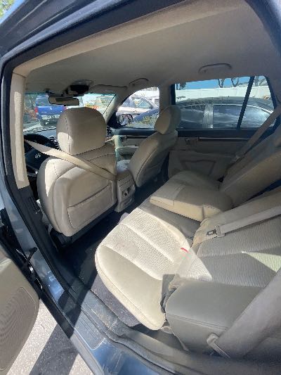2009 Hyundai Santa Fe Location - Imports - Row 5 - Stock # H51889