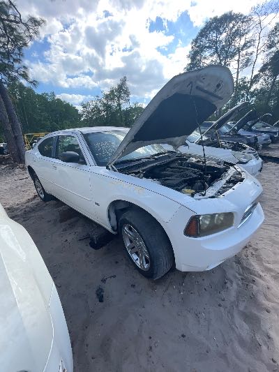 2006 Dodge Charger Location - Chrysler - Row 42 - Stock # H51770