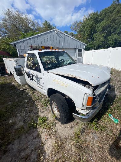 1991 GMC Sierra C/K 3500 Location - Large Trucks & Vans - Row 27 - Stock # H50727