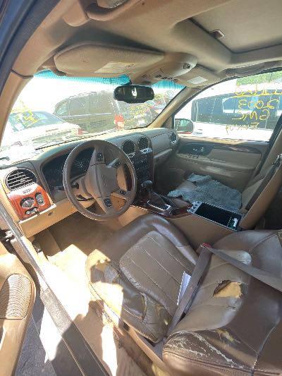 2003 GMC Envoy Location - GM - Row 27 - Stock # H51920
