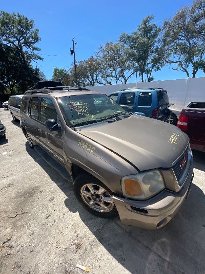 2003 GMC Envoy Location - GM - Row 27 - Stock # H51920