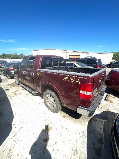 2006 Ford F-150 Location - Large Trucks & Vans - Row 23 - Stock # H51922