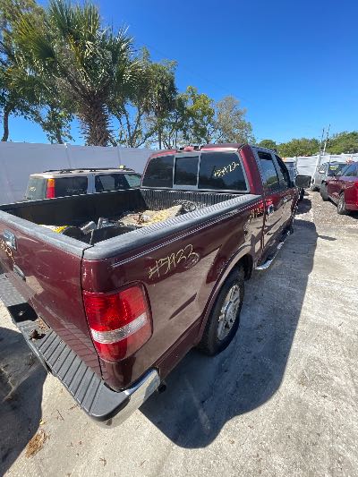 2006 Ford F-150 Location - Large Trucks & Vans - Row 23 - Stock # H51922