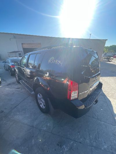 2006 Nissan Pathfinder Location - Imports - Row 8 - Stock # H51904