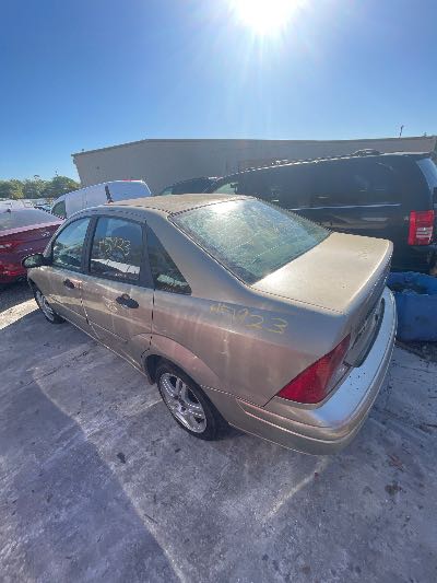 2002 Ford Focus Location - Ford - Row 33 - Stock # H51923