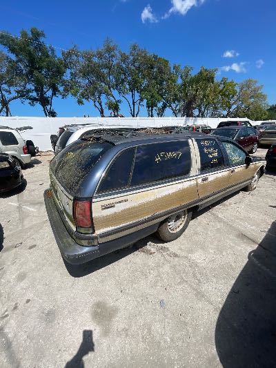 1994 Buick Roadmaster Wagon Location - GM - Row 29 - Stock # H51937
