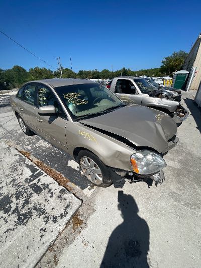 2006 Ford Five Hundred Location - Ford - Row 35 - Stock # H51952