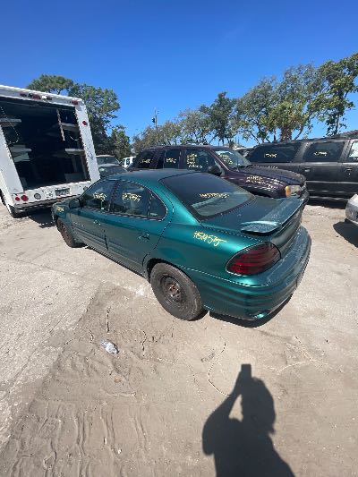 1999 Pontiac Grand AM Location - GM - Row 27 - Stock # H51955