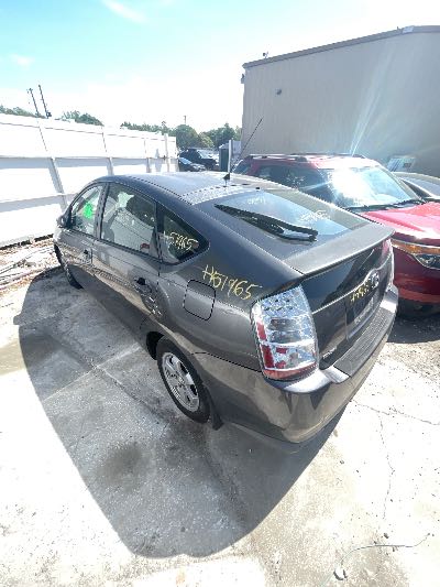2007 Toyota Prius Location - Imports - Row 9 - Stock # H51965