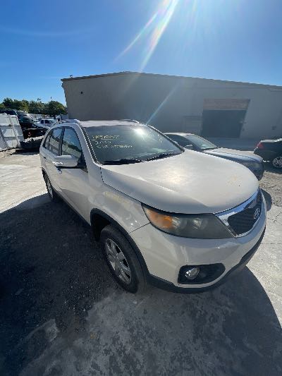 2011 Kia Sorento Location - Imports - Row 9 - Stock # H51957