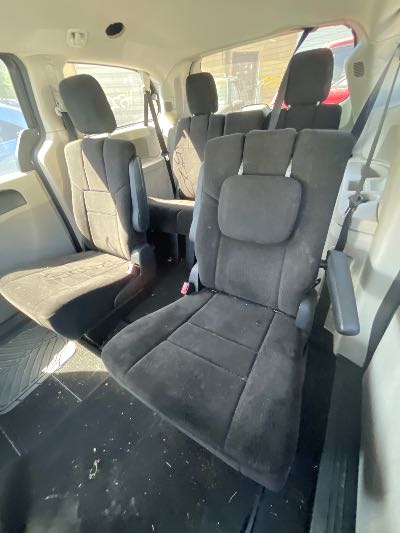 2012 Dodge Grand Caravan Location - Chrysler - Row 45 - Stock # H52025