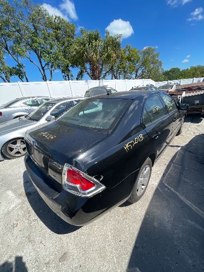 2008 Ford Fusion Location - Ford - Row 35 - Stock # H52013