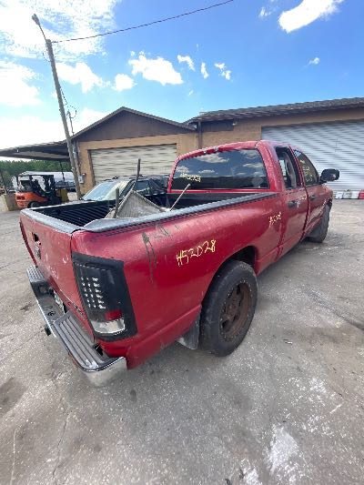 2005 Dodge Ram 1500 Location - Large Trucks & Vans - Row 25 - Stock # H52028