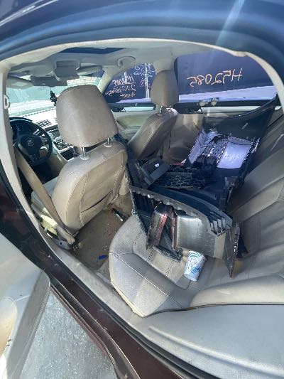 2012 Volkswagen Passat Location - Imports - Row 12 - Stock # H52085