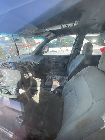 2004 Buick Rendezvous Location - GM - Row 28 - Stock # H52079