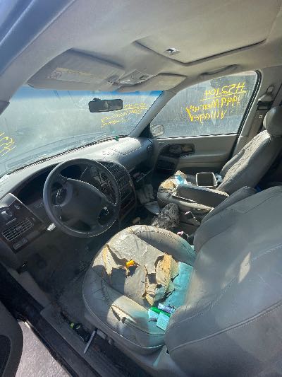 1999 Mercury Villager Location - Ford - Row 35 - Stock # H52104