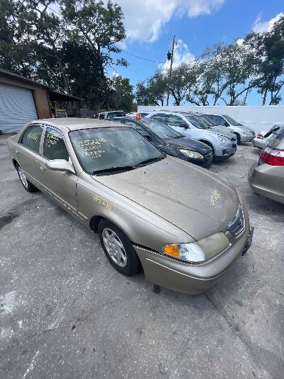 2001 Mazda 626 Location - Imports - Row 14 - Stock # H52110