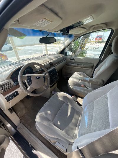 2004 Ford Freestar Location - Ford - Row 36 - Stock # H52021