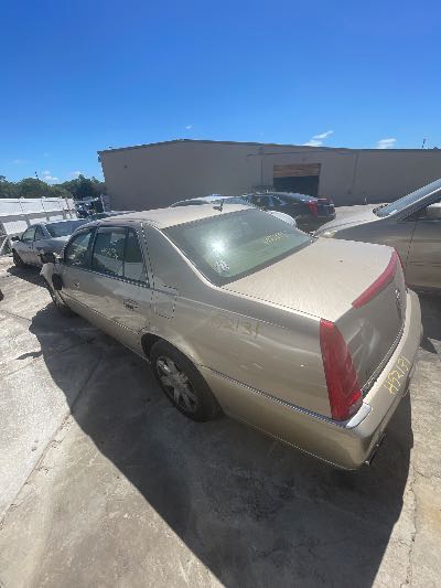 2006 Cadillac DTS Location - GM - Row 30 - Stock # H52131