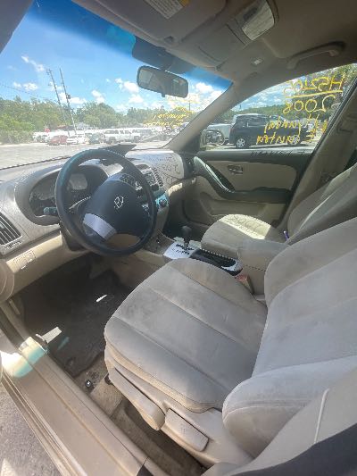 2008 Hyundai Elantra Location - Imports - Row 14 - Stock # H52105