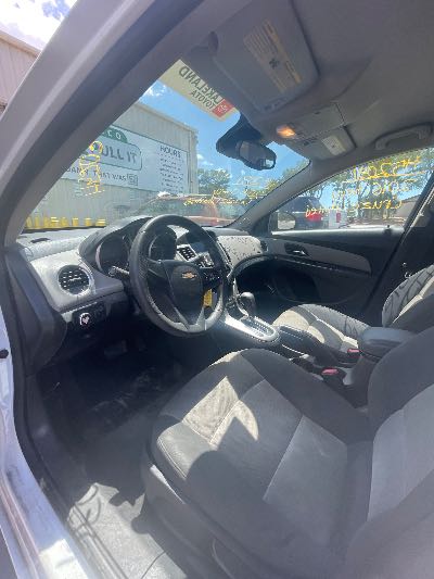 2016 Chevrolet Cruze Limited Location - GM - Row 29 - Stock # H52031
