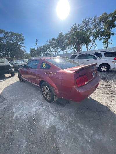 2005 Ford Mustang Location - Ford - Row 36 - Stock # H52039