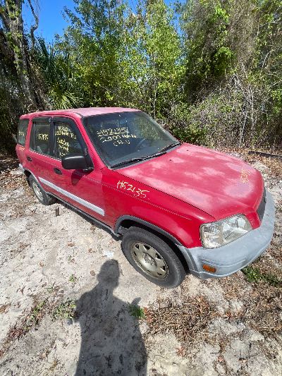 2000 Honda CR-V Location - Imports - Row 18 - Stock # H52135