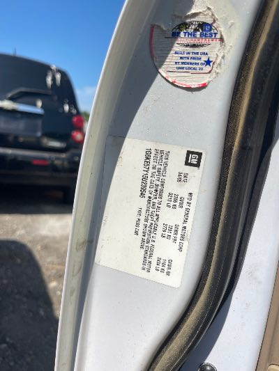 2005 Cadillac Deville Location - GM - Row 30 - Stock # H52151