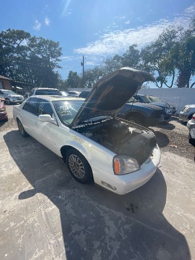 2005 Cadillac Deville Location - GM - Row 30 - Stock # H52151