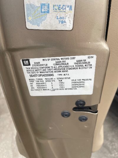 2004 Buick Rainier Location - GM - Row 31 - Stock # H52160