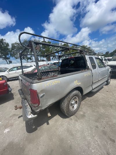 2002 Ford F-150 Location - Large Trucks & Vans - Row 25 - Stock # H52134