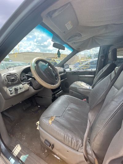 2003 Chrysler Town & Country Location - Chrysler - Row 47 - Stock # H52212