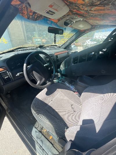 1999 Jeep Grand Cherokee Location - Chrysler - Row 47 - Stock # H52234
