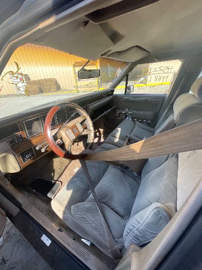 1988 Lincoln Town Car Location - Ford - Row 37 - Stock # H52235