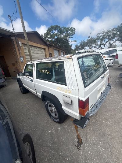 1996 Jeep Cherokee Location - Chrysler - Row 38 - Stock # H52252