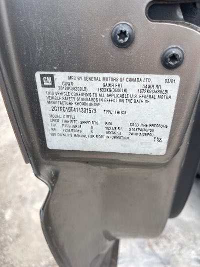 2001 GMC Sierra 1500 Location - Large Trucks & Vans - Row 28 - Stock # H52246