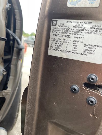 2002 GMC Envoy Location - GM - Row 33 - Stock # H52278