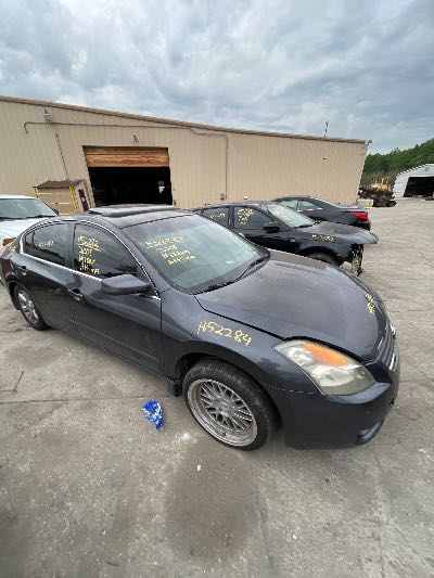 2008 Nissan Altima Location - Imports - Row 25 - Stock # H52282