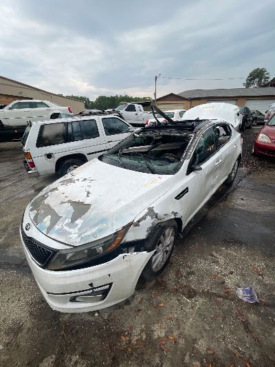2015 Kia Optima Location - Imports - Row 24 - Stock # H52287