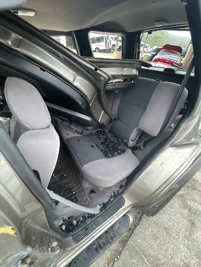 2001 Nissan Pathfinder Location - Imports - Row 25 - Stock # H52286