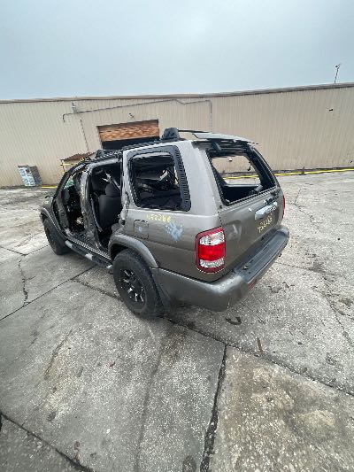 2001 Nissan Pathfinder Location - Imports - Row 25 - Stock # H52286