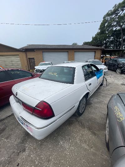 2000 Mercury Grand Marquis Location - Ford - Row 25 - Stock # H52292