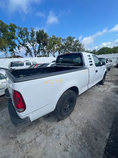 1997 Ford F-150 Location - Large Trucks & Vans - Row 28 - Stock # H52308