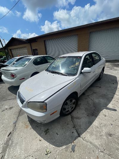 2006 Hyundai Elantra Location - Imports - Row 25 - Stock # H52297