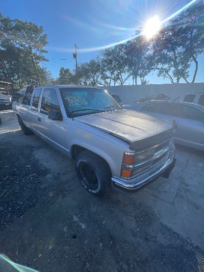 1997 Chevrolet C/K 1500 Location - Large Trucks & Vans - Row 29 - Stock # H52290