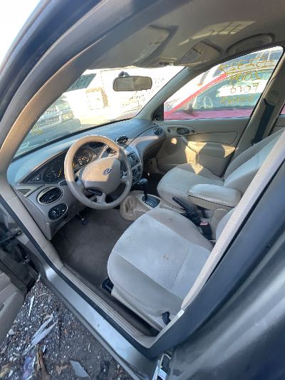 2004 Ford Focus Location - Ford - Row 26 - Stock # H52327