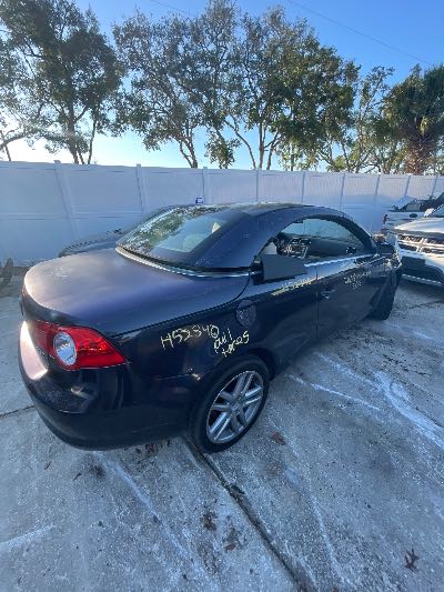 2008 Volkswagen Eos Location - Imports - Row 30 - Stock # H52340