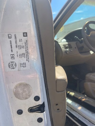 2006 Buick Lucerne Location - GM - Row 35 - Stock # H52396
