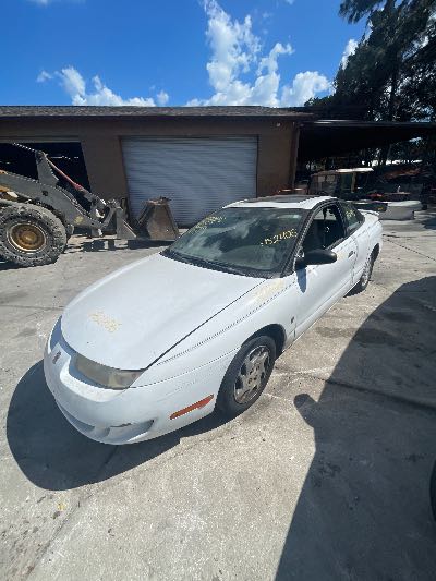 2000 Saturn SC 3dr Location - GM - Row 35 - Stock # H52406